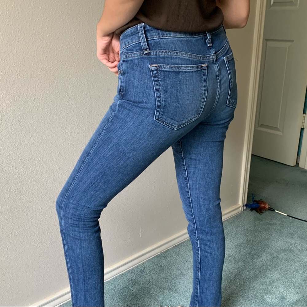 Medium Wash Joe’s Jeans!